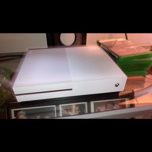 Xbox one s